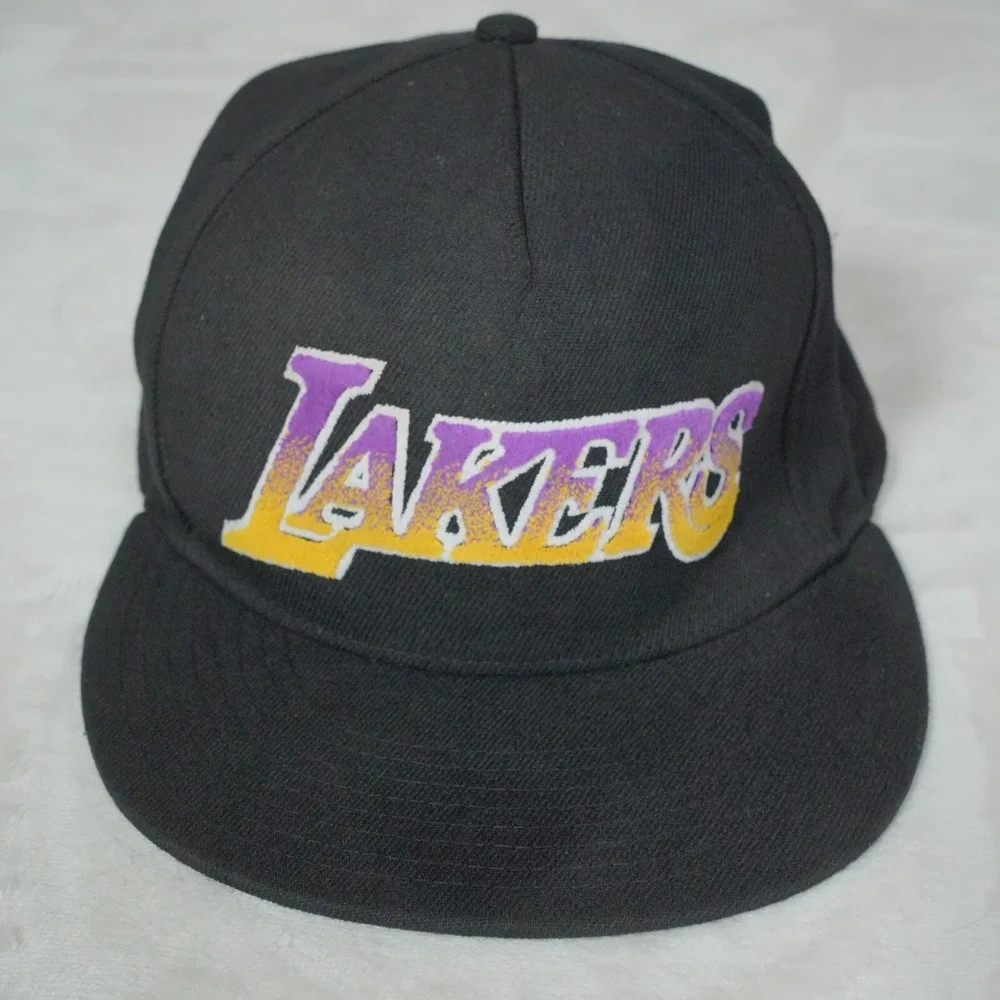 ULTRA GAME Los‎ Angeles Lakers Hat Cap NBA Snap Back LA